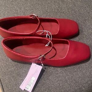 Wild Fable Red Flats with Strap